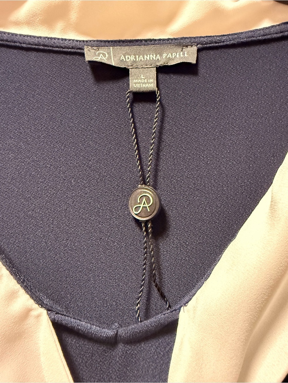 Adrianna Papell Navy Cream Scarf Tie Flutter Sleeve Top L - Picture 4 of 5